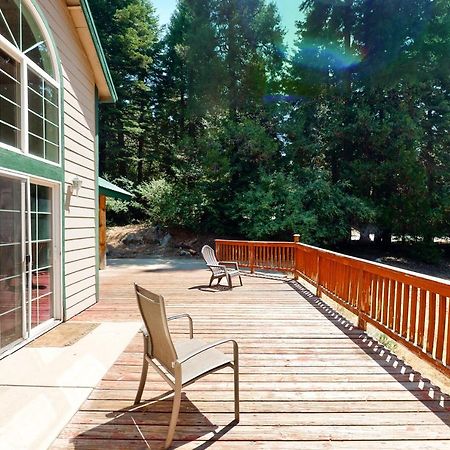 Papas Mountain Villa Shaver Lake Exteriör bild