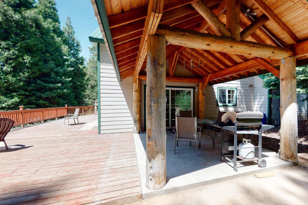 Papas Mountain Villa Shaver Lake Exteriör bild