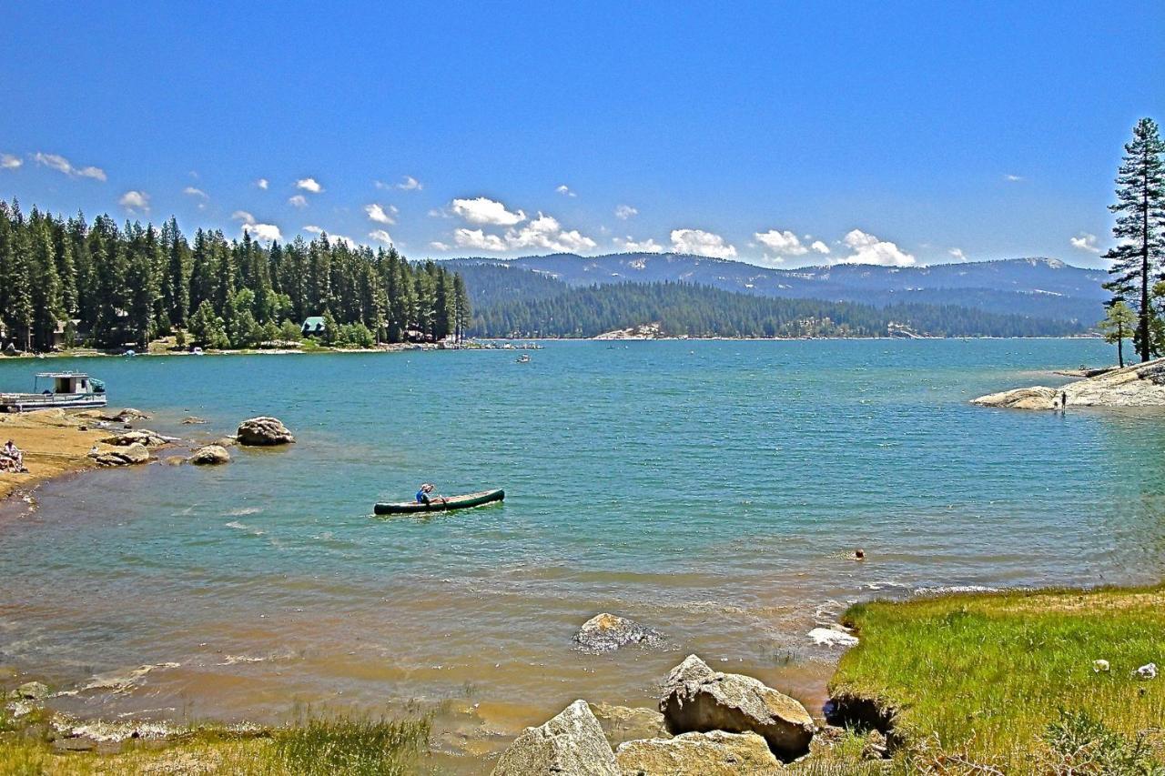 Papas Mountain Villa Shaver Lake Exteriör bild